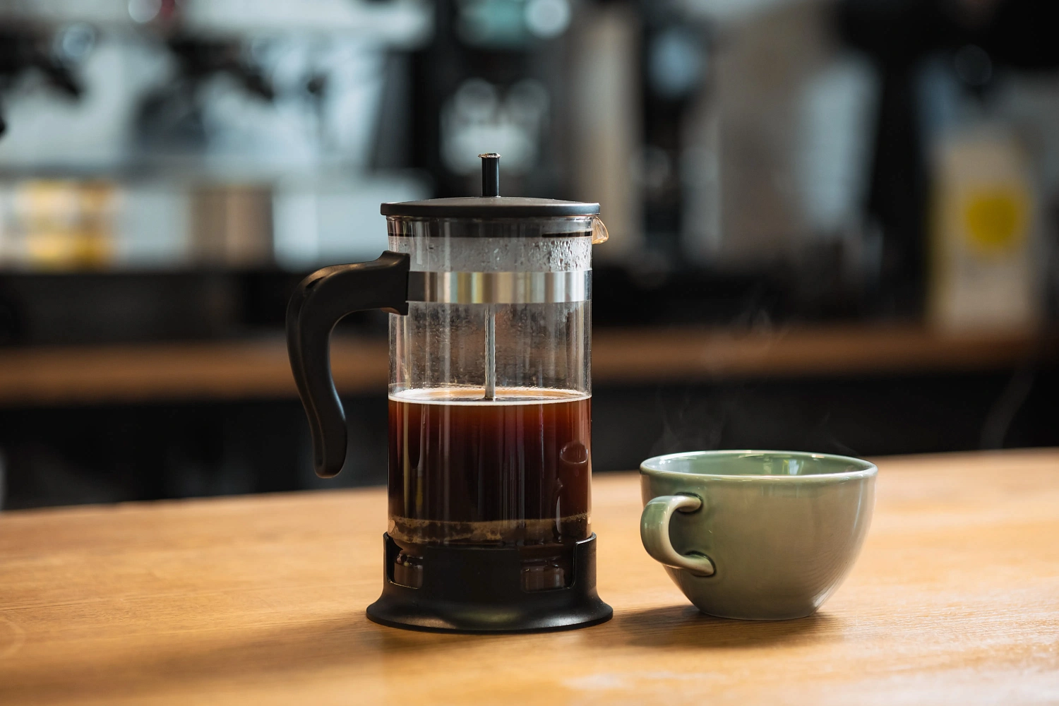 Как приготовить кофе во френч-прессе?